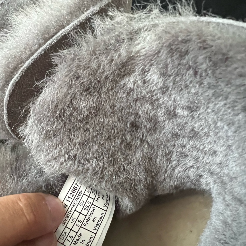 UGG Romely Short Buckle - Picture 5 of 5